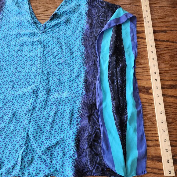 Guess Top Women's Large Blue Green Animal Cheetah Alligator Print Flowy Light - Picture 7 of 9